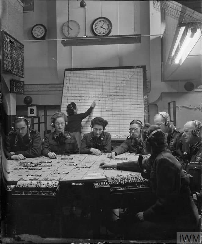 Royal Observer Corps at ROC Centre Bromley Kent, plotting German aircraft and reporting height and direction to RAF Fighter Command. No date. (IWM)