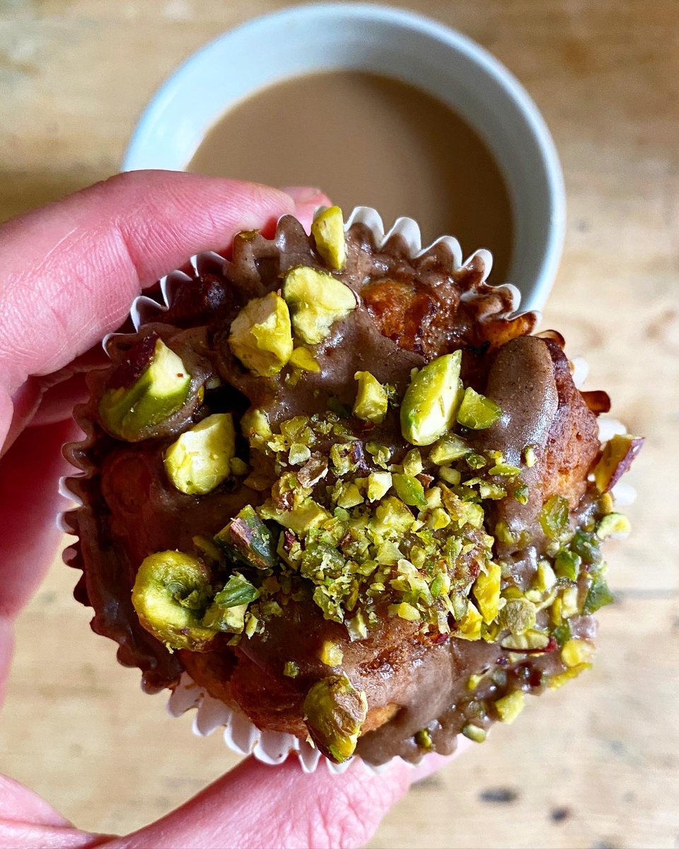 mrssbilton's tweet photo. Don’t they say ‘starve a fever, feed a cold’?

Well I have a stinking cold so I’m doing just that with fresh apricot &amp; pistachio muffins inspired by a @DeliaOnline recipe from her Summer Collection. https://t.co/FxKlFQ5p6A