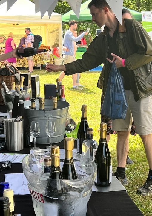 The English Wine &amp; Food Festival <a href="/EWFF2022/">English Wine and Food Festival 2022</a> is on this weekend <a href="/CobbsFarmShop/">Cobbs Farm Shop</a> #Hungerford <a href="/laithwaites/">Laithwaites</a> #wine will have lots of fabulous #English #wines to taste!🍇🍷#Reading #Berkshire <a href="/Wine_GB/">Wines of Great Britain</a> <a href="/EWFF2022/">English Wine and Food Festival 2022</a> <a href="/WBLifestyle/">West Berkshire Lifestyle Magazine</a> <a href="/ILoveHungerford/">Hungerford</a> <a href="/HFordChamber/">Hungerford Chamber</a> <a href="/berkshire_live/">Berkshire Live</a> @Eventsberkshire