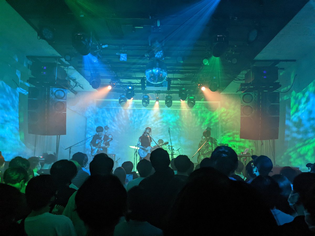 ArthurReiMusic's tweet photo. 東京に帰る甲斐があったわ
@ForTracyHyde のライブがめっちゃくちゃよかったぁ https://t.co/QdpAYyCuoM