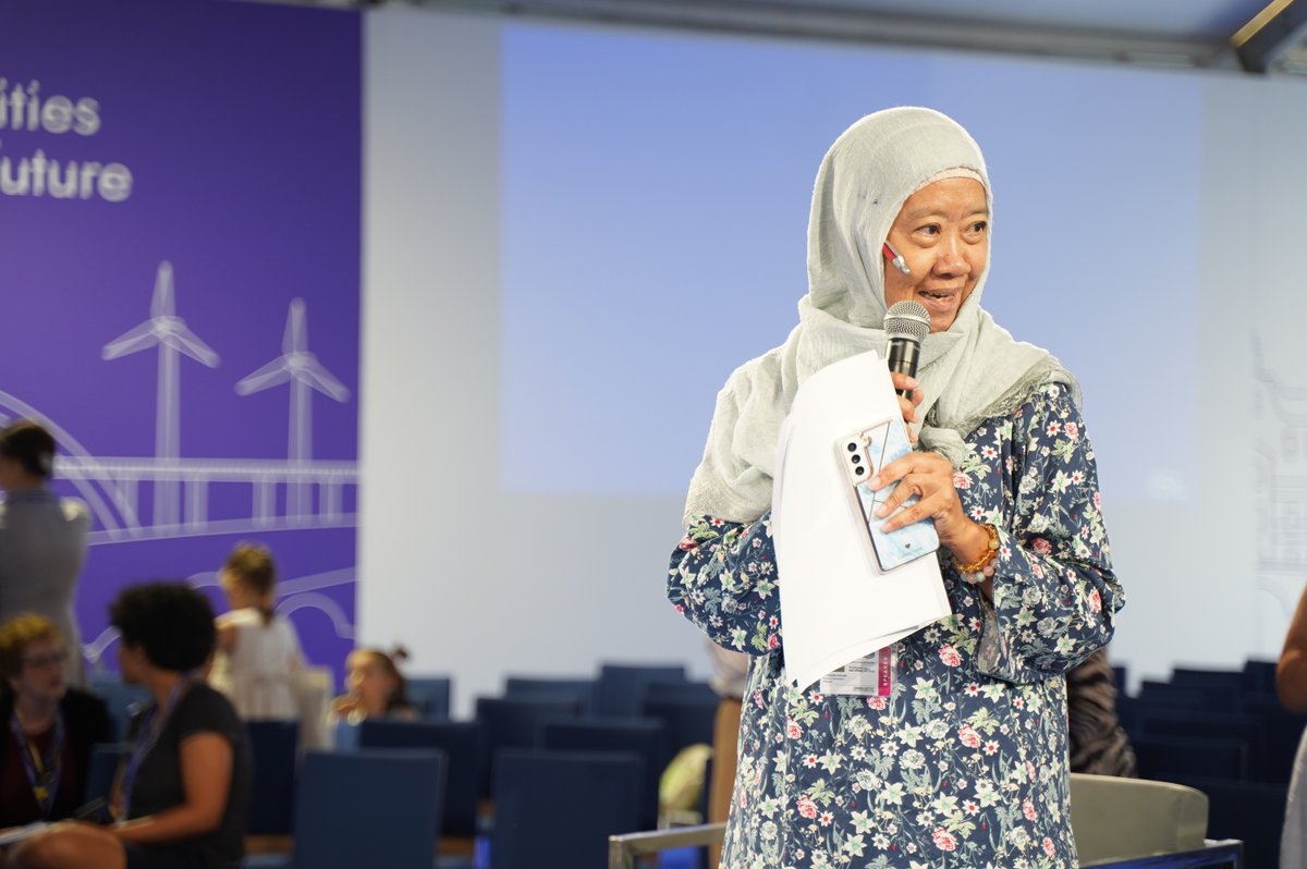 uclg_org's tweet photo. #CitiesAreListening 🟣🟡

Female local leaders and Civil Society from all around the world gather at the Women's Assembly at the #WUF11 to call for a caring system that empowers women and girls to transform our cities for a better urban future💪🏿

 #Listen2Cities https://t.co/8VrSnB2dsf