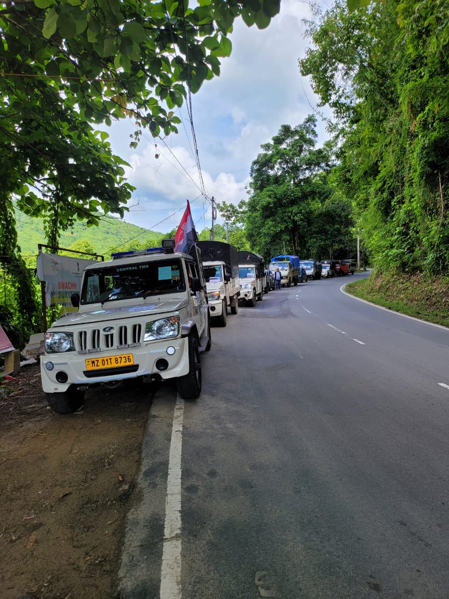 ZoramthangaCM's tweet photo. The Central Young Mizo Association  are on their way to deliver drinking waters to our neighbouring #AssamFloods2022 victims.

The Govt. of Mizoram will ensure all possible help from end.

Mizoram will always be with #Assam in this trying time.

@narendramodi @himantabiswa https://t.co/mmozSVPdFp