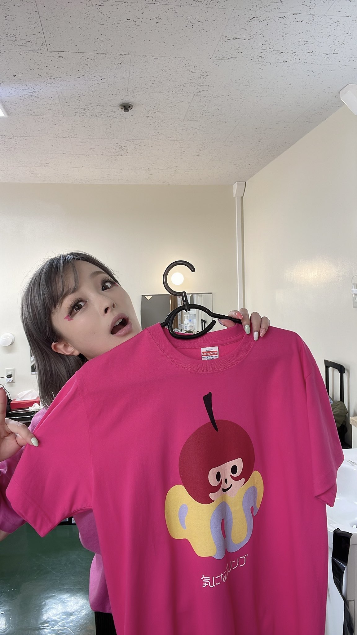 きゃりーぱみゅぱみゅ 直筆サイン入り Tシャツ きゃりーぱみゅぱみゅ 直筆サイン入り Tシャツ きゃりーぱみゅぱみゅT