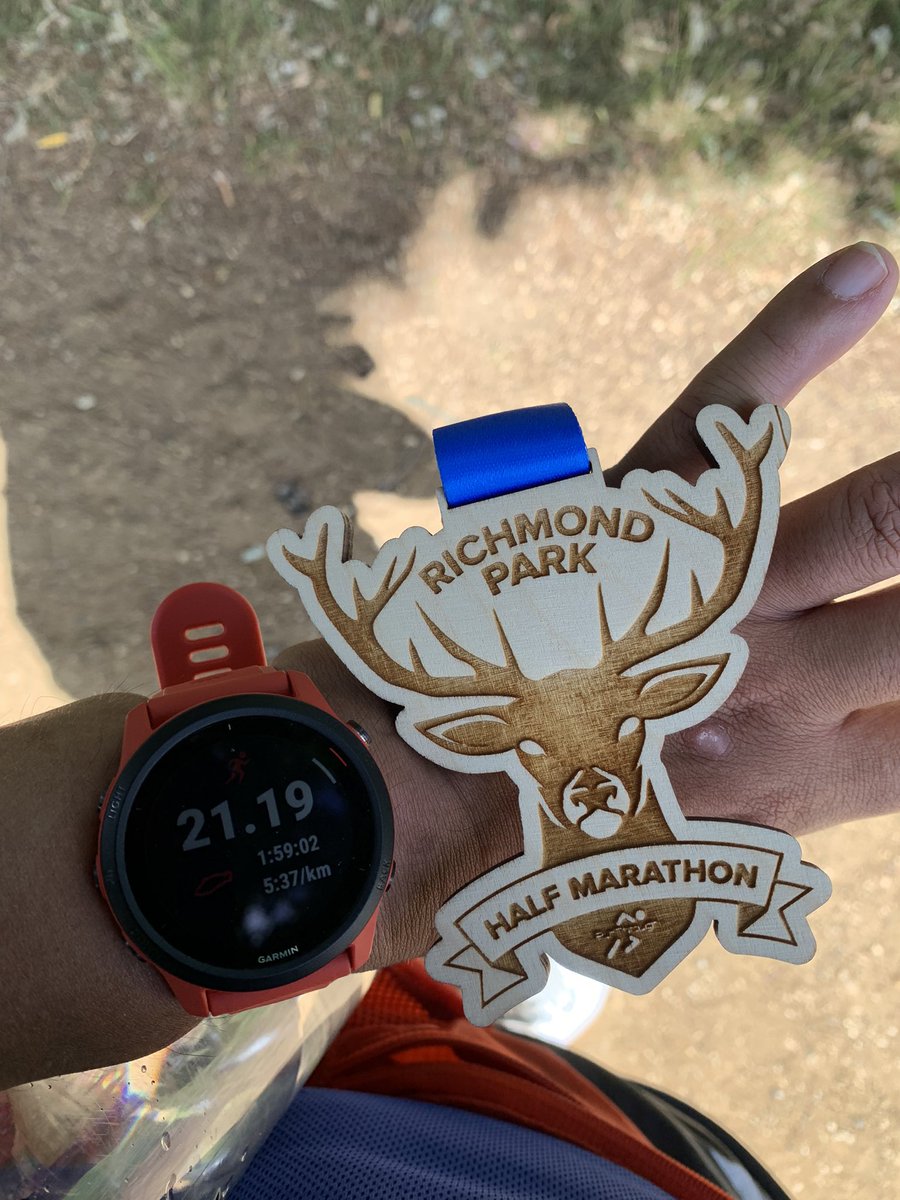 mr_lo_rider's tweet photo. A productive morning has been had as we run long st #richmondpark for the @RunThroughUK half marathon.
We mar 19 weeks till the @nycmarathon
Lets do this
#buildabase marathontraining #newyorkmarathon #26point2 https://t.co/u8JZusbLsP