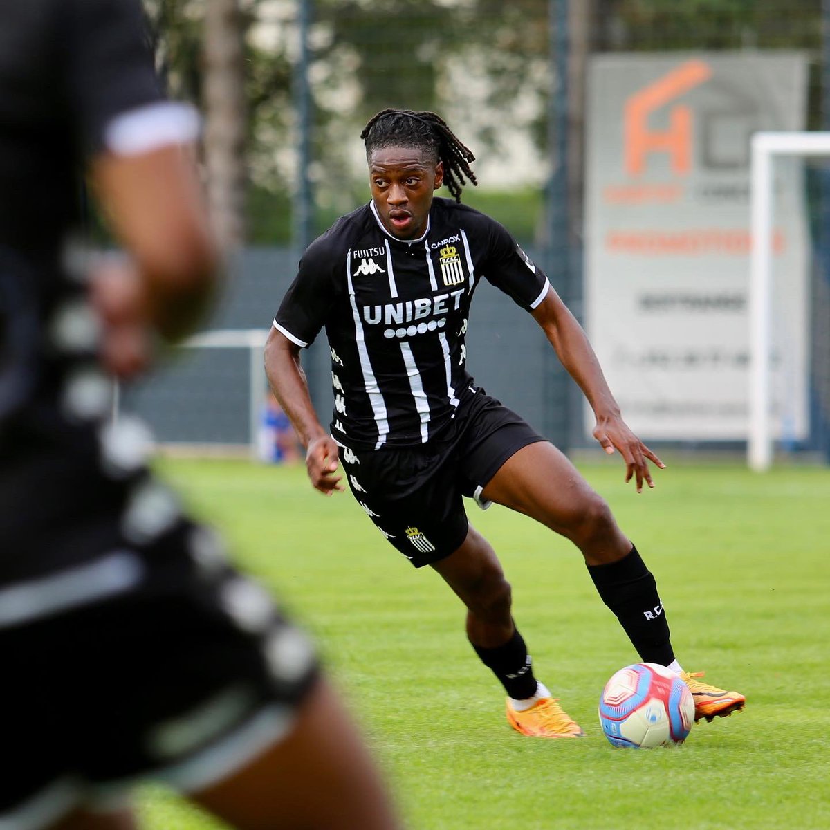 SportCharleroi's tweet photo. ⚽️ Petite escapade au Lux’ 🇱🇺
#RCSC #FCLCHA #Preparation https://t.co/05P6XNUKr5