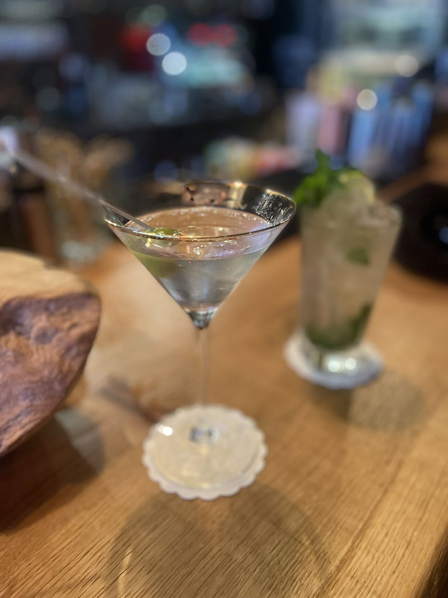 sslickmac's tweet image. Last night cocktails were epic #PrideMonth #newbury @VisitNewbury