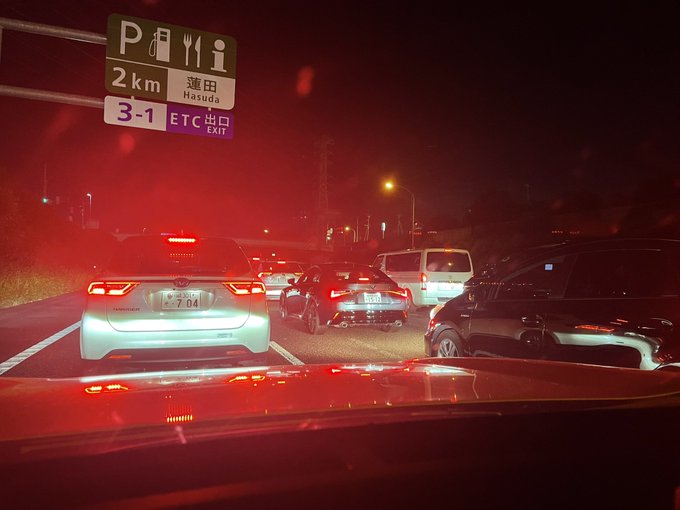 事故 東北道 上り 蓮田sa 蓮田ic付近でトラックと普通車の絡む事故 渋滞が久喜白岡jctにせまる まとめダネ 事故 東北道 上り 蓮田sa 蓮田ic付近でトラックと普通車の絡む事故 渋滞が久喜白岡jctにせまる まとめダネ