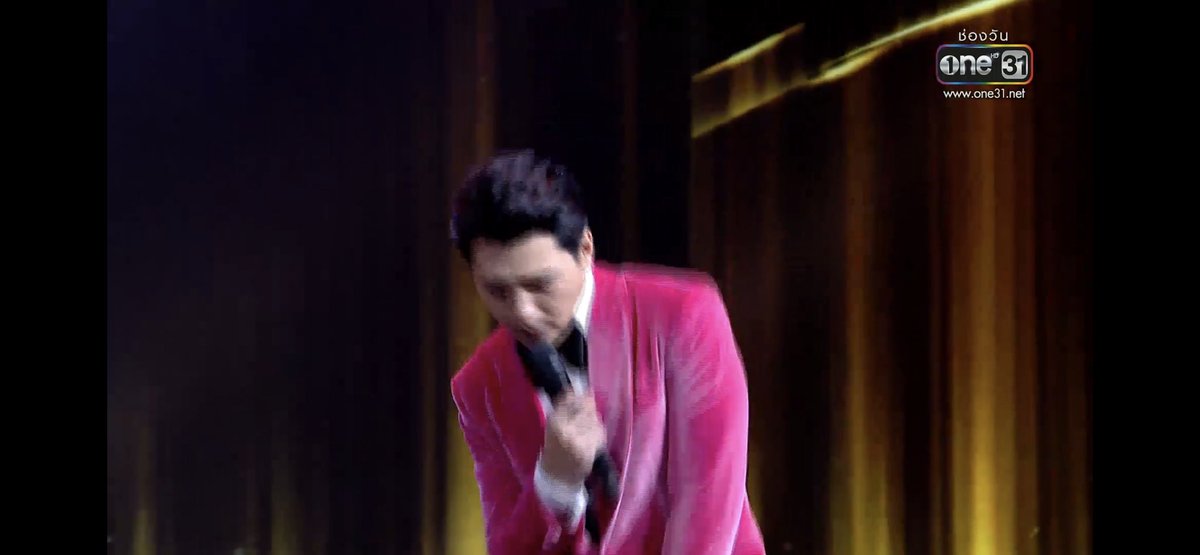 krist_est's tweet photo. คริสตื่นเต้นอีกแล้ว โอ้ยหนู #เบิร์ดธงไชยxTheGoldenSong https://t.co/xDeHvrffwX