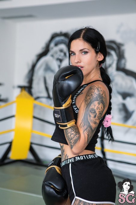 TW Pornstars - Nesty_sg. The most retweeted pictures and videos for the year. Page 2