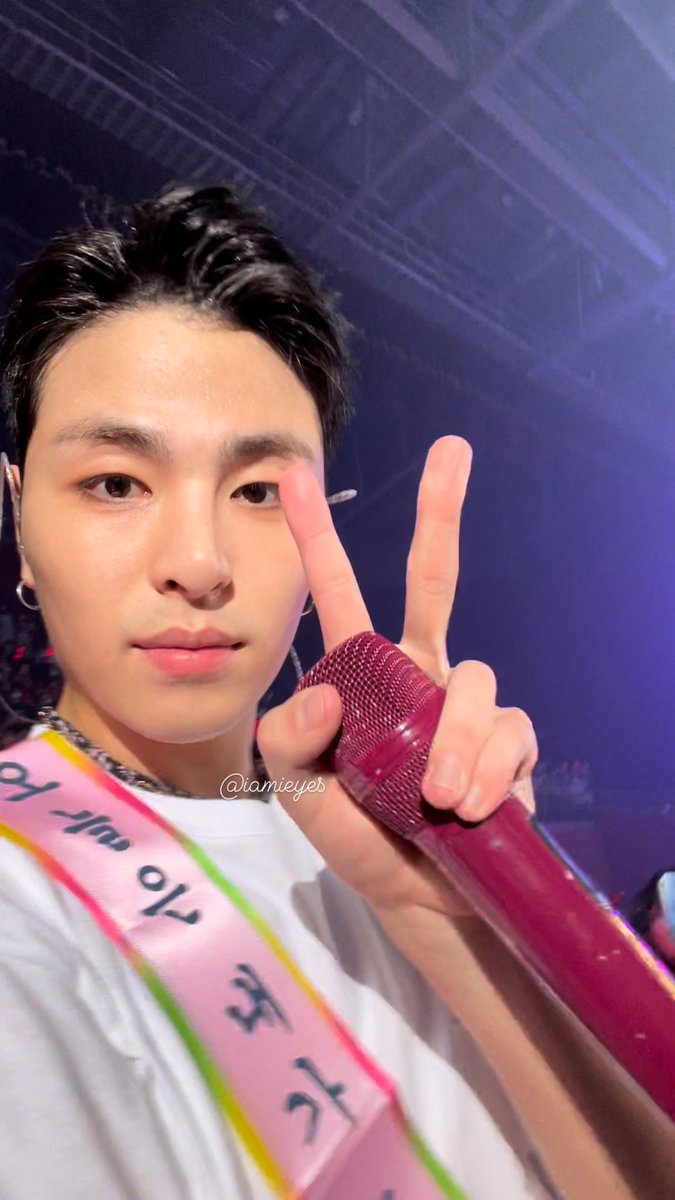 김부끄｡ tweet media