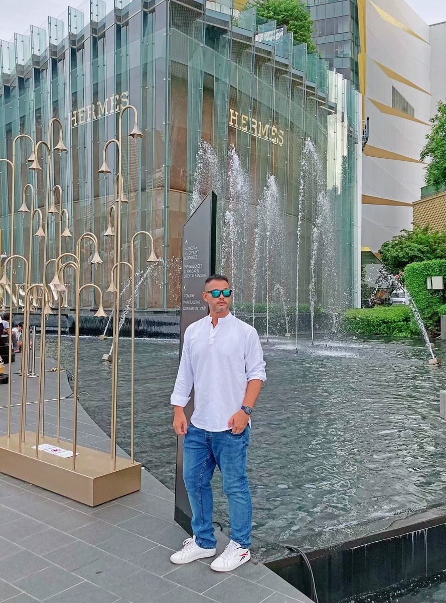 RonnySportsPHK's tweet photo. ♾no caption needed . #mustachestyle #asianmuscle #puremuscle #dadbod #strongman #iphonese2020 #applewatchse #daddyที่ไม่ได้แปลว่าพ่อ https://t.co/xrrwDeTlw5