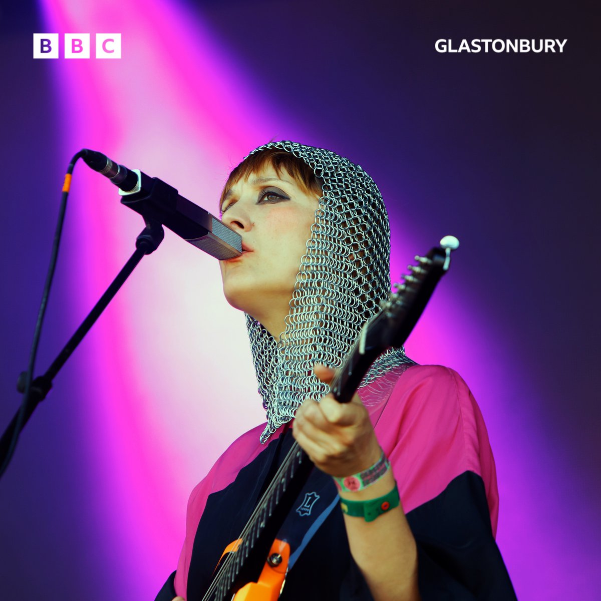 'Are you with me now' A stunning set from @CateLeBon  on the Park Stage 💚

@bbcglasto: Watch on @bbciplayer | Listen on @bbcsounds