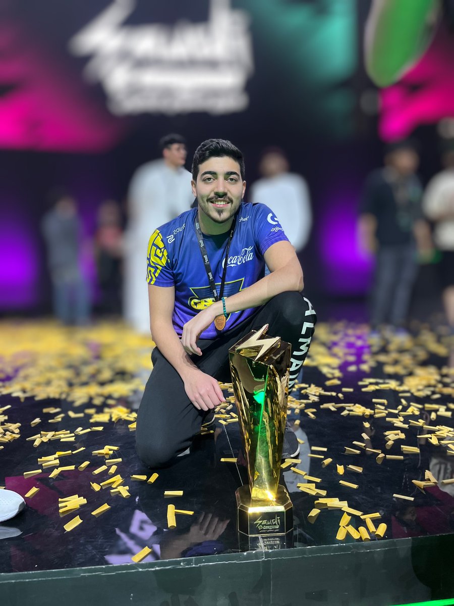 1st as promised pic with the trophy🏆, 2nd I'm happy to be part of this team,last but not least special thanks to the team behind <a href="/SaudieLeagues/">SA</a> for the amazing high quality tournament and hospitality ❤️❤️