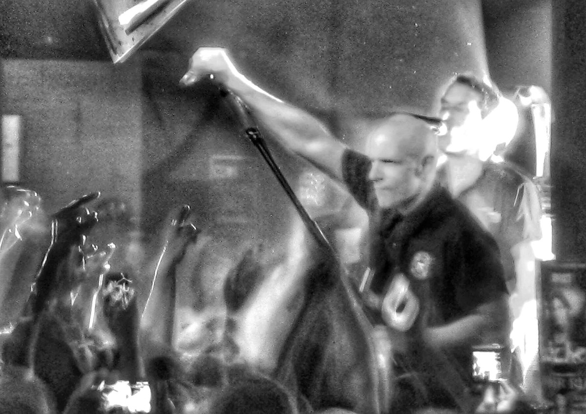 Lngway2neverlnd's tweet photo. #1 where it all started …. 26/06/2013

@realhughdillon @trentcarr @timwhiteok @CarrScarr66 @theheadstones … thank for every minute of this adventure, which for obvious reasons has stalled recently but will get kick started again soon.

#rockandroll #canadianadventure #82notout https://t.co/DwbzHbe04w
