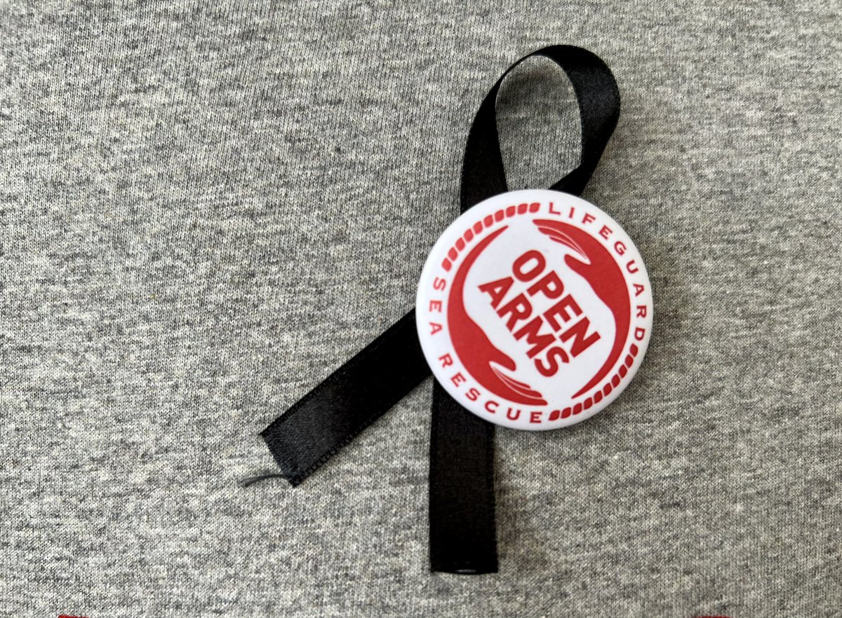 Sin principios 
Sin valores 
Sin vergüenza 
#RacismoDeEstado