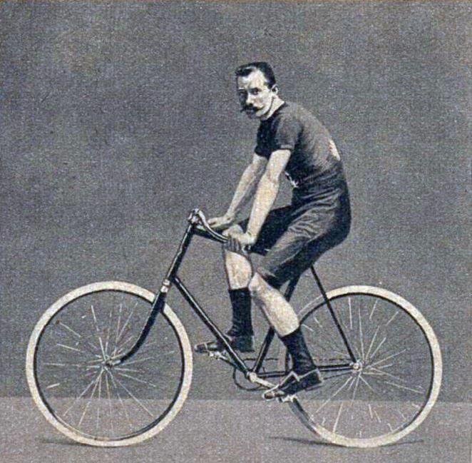 vintageroadcycl's tweet image. The "founding father" of the Tour de France, Henri Desgrange (1865-1940)  was a cyclist in his younger days. 
Read more on @peloton_tales blog
 👉 pelotontales.com/henri-desgrang…👈

#tourdefrance #tdf #tdf2022 #cyclingstories #pelotontales #cycling #roadcycling