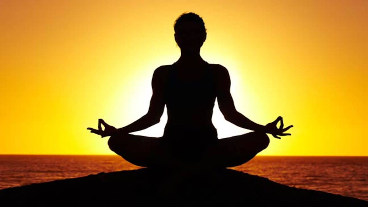 PaneriShreya's tweet photo. NCC activity for yoga day celebration #ekmaisaukeliye #NCCcadet @HQ_DG_NCC https://t.co/sl4BKQISgd