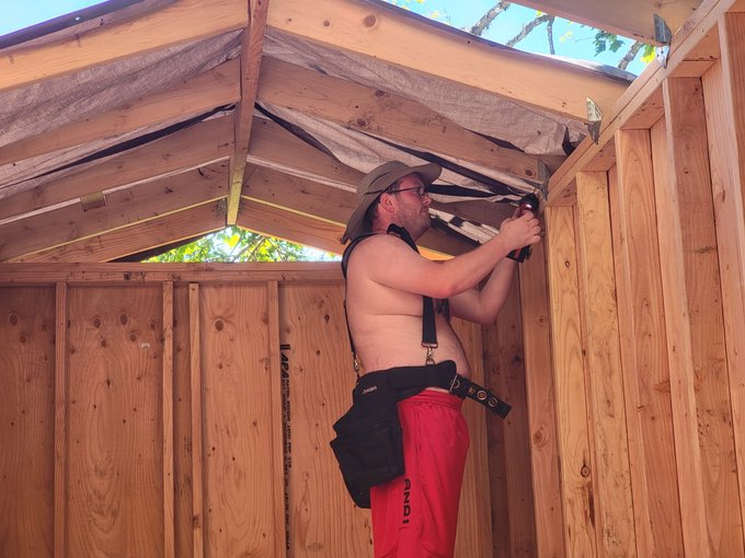 https://t.co/YJMmwuqQul 
Almost done.  Imma have him fuck me in the shed when we're done. Shhhh! Don't