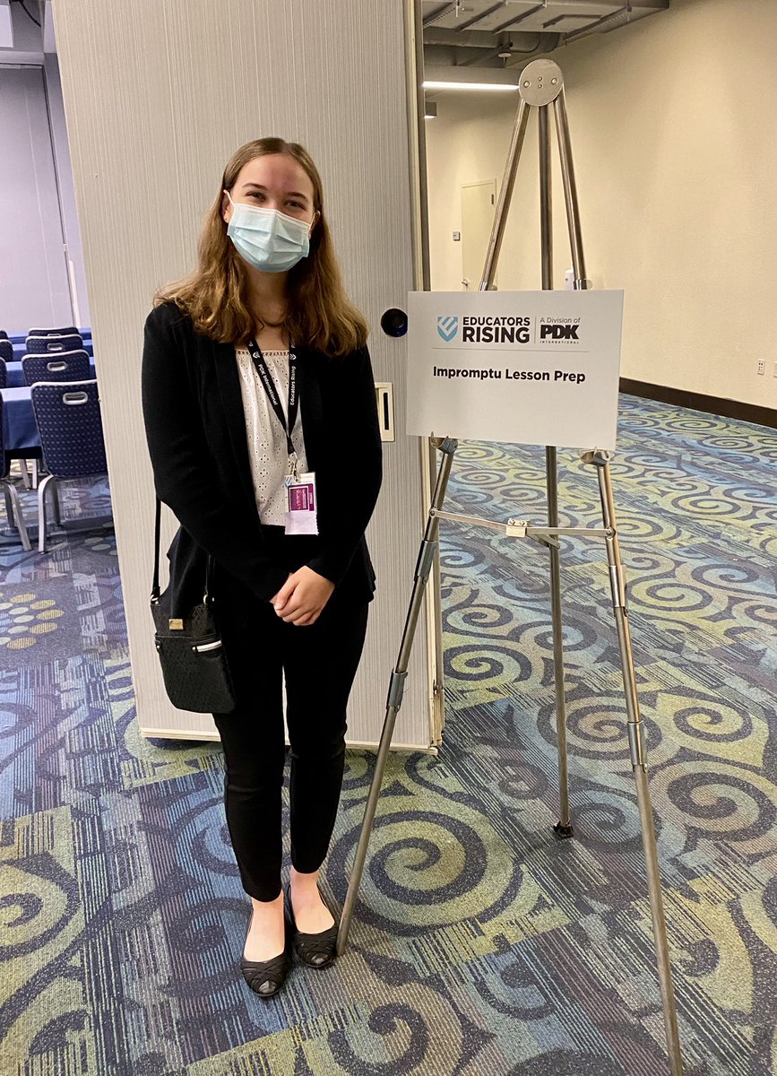 THSFutureTchrs's tweet photo. This morning, Eliza had her turn in the NATIONAL Impromptu Lesson competition! So proud! Thanks for representing #VBVTFT & @TallwoodLions!! #EdRising22 #ShapeTheFuture https://t.co/2pwUke6pEZ