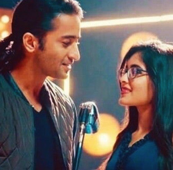 RheShaian_27's tweet photo. The divine chemestry of them bring us together . We are here for them . May God protect them from the evil Eyes 🧿 .

3YRS TO SAATHIYA MERE
#MishBir https://t.co/3l4wvFHiHd