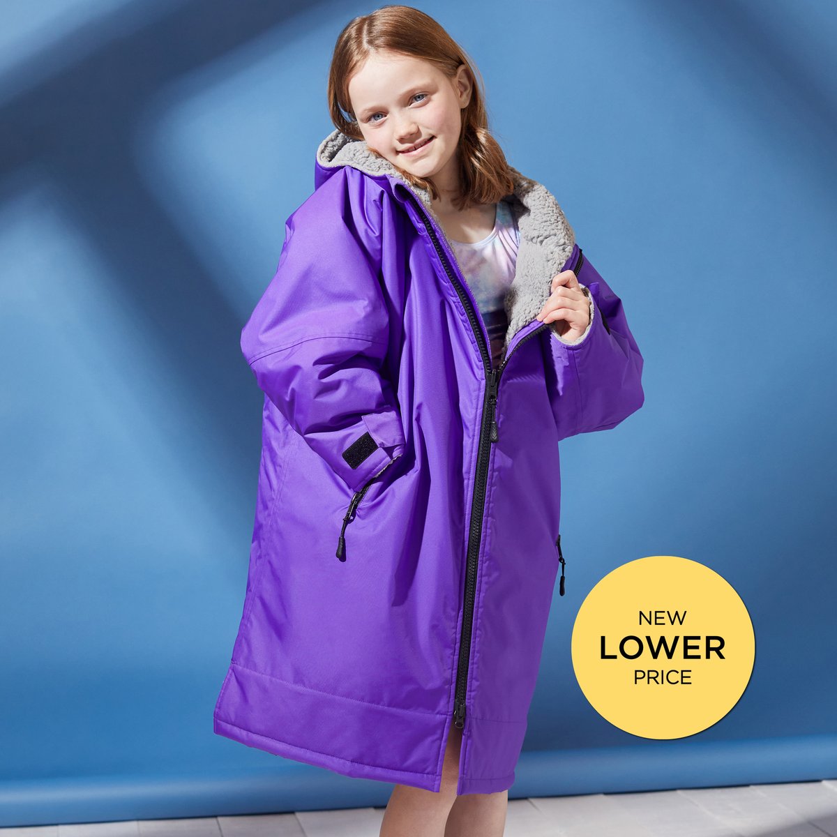 ScotchHall's tweet image. Sea swimming essentials for less at Dunnes Stores 🌊 Save €20 on adult’s changing robes and €5 on kid’s changing robes in-store today 💙  
 
#seaswimmers #changingrobe #kidschangingrobe #adultchangingrobe #irishsummer #seaswimmingireland #seaswimming #summervibes