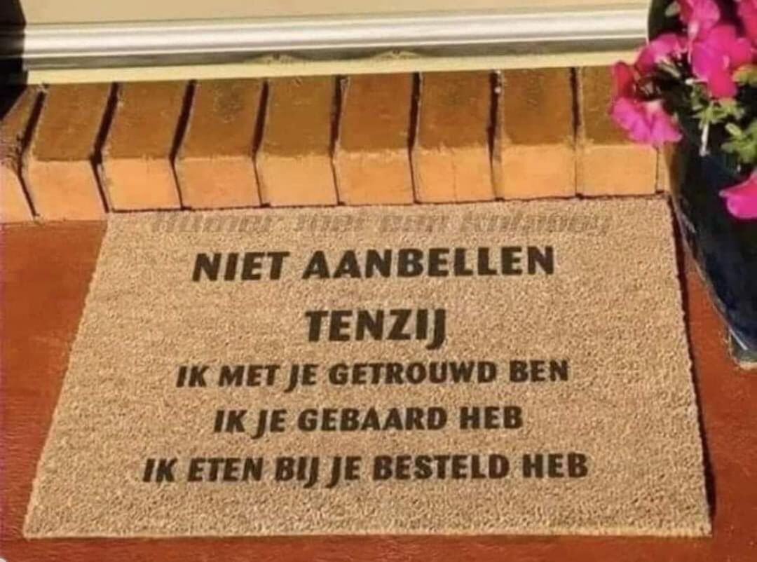 Paulus_Paulala's tweet photo. Nieuwe #deurmat besteld😂 https://t.co/MnIHdvGn5J