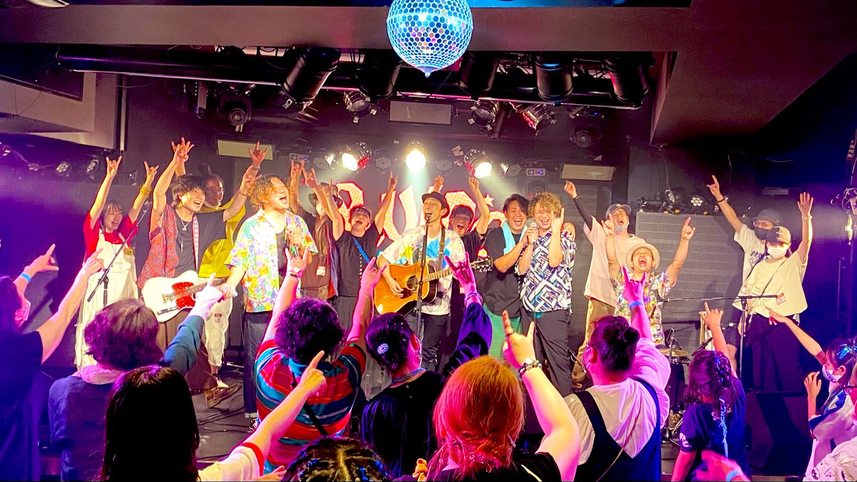 kazuPaikotie's tweet photo. ワングッドの後は いつもめちゃくちゃ疲れてる筈なのに、心が元気過ぎて疲れを感じないのです😆
#SOONERS
#あじじ
#ヒラ音楽団
#AMENOMANI2
#ALLaNHiLLZ
#慈光
#優しいパンクお姉さん
#吉岡ひろゆき
#芳賀義彦 #ヨティ
#onegoodreason
#原宿ルイード https://t.co/TCDtmuxbpk