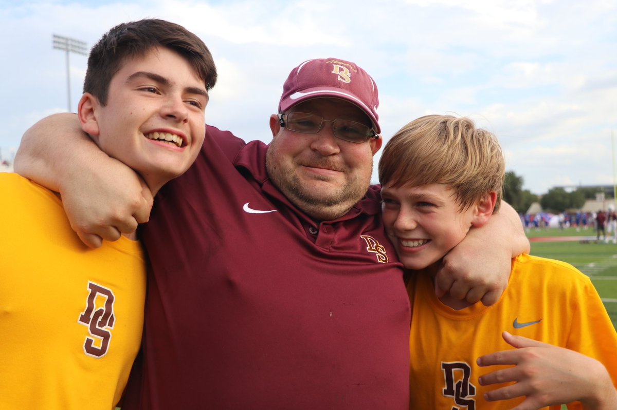 KNOW YOU ARE LOVED BY ALL THE TIGER COMMUNITY.KNOW ALL THE PEOPLE YOU HAVE TOUCHED.KNOW I WILL REMEMBER ALL THE HEAD LOCKS YOU PUT ME UNDER.WE KNOW YOU WILL BE WITH US EVERY GAME,RIP ERIC.NEVER WILL WE FORGET❤️.CELEBRATION OF LIFE 10:30 THUR 30TH CHURCH OF CHRIST.<a href="/CoachGZimmerman/">Galen Zimmerman</a>