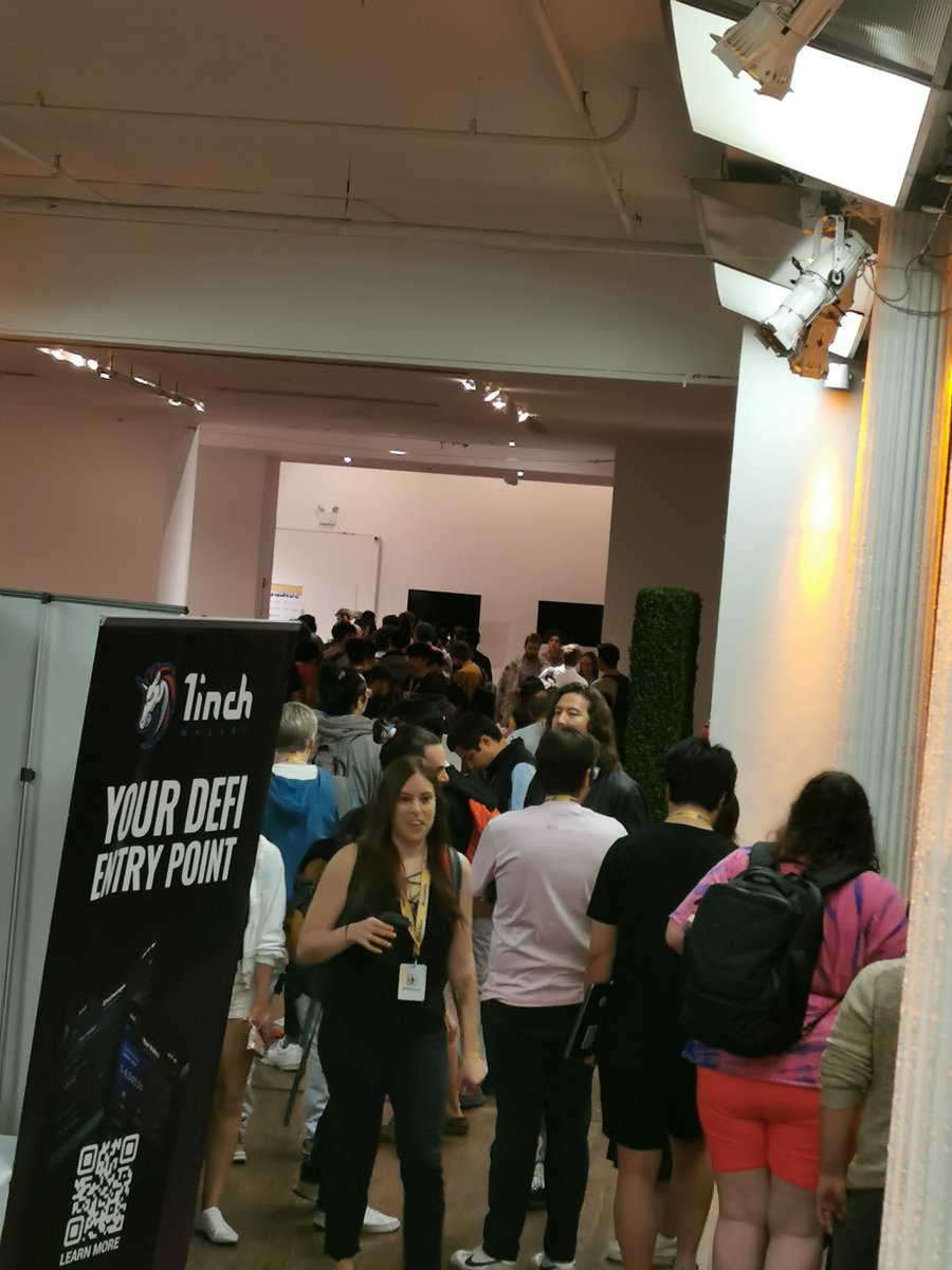 keesvanbochove's tweet photo. The worst part of an @ETHGlobal hackathon: after you have just hacked through the night, you have to stand in line with your team for hours to get into a judging session. That, and the @LensProtocol testnet API breaking down at 2 AM 😭 Oh well..first world problems, have fun all! https://t.co/d7P8jQccEN