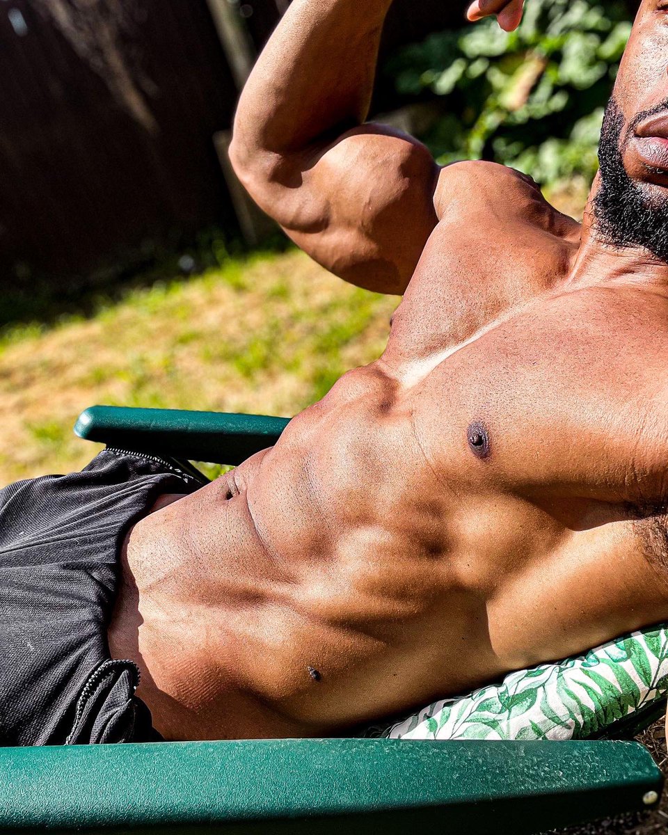 WezzT27's tweet photo. ⁣♻️ ☀ Shredded 🔪 Season 🌞

#physique⠀
#fitnessphysique⠀
#aesthetics ⠀
#instafitness⠀
#athlete⠀
#mensphysique ⠀
#shreddedabs⠀
#suntan⠀
#summerbodygoals⠀
#summerfitness⠀
#abs⠀
#fitnesslifestyle⠀
#gymrat⠀
#sixpack⠀
#outdoors⠀
#fitnessmotivation⠀
#biceps⠀ https://t.co/RAYovOkEUt