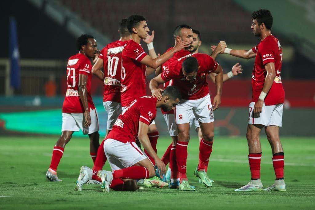 خطوة هامة نحو الكأس يا أبطال 🦅

#الكأس_يا_اهلي 🏆