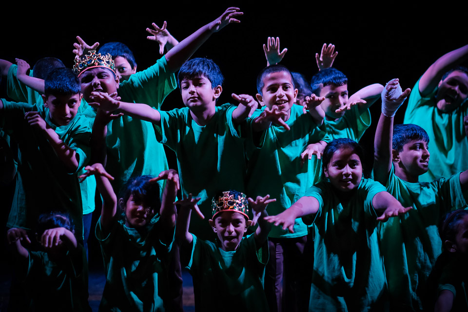 nwdrama's tweet photo. Exciting week klaxon 🚨
Tomorrow the Children’s Shakespeare Festival takes to the stage @DerbyTheatre for the first time and we’re back at @rxtheatre later in the week for more #CSFMacbeth. https://t.co/yWC0hv8ESm