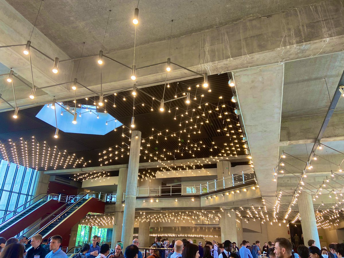 PaskalPamburayi's tweet photo. Back again with another opportunity to present a poster on our #ALDep work at the #ALDALE2022 in Ghent, Belgium. Most importantly it’s
my first ever ALD conference. So much looking forward to meet the #ALDALE community. And of course having a taste of the famous Belgien beers! 😅 https://t.co/m0rH5dD1Yb