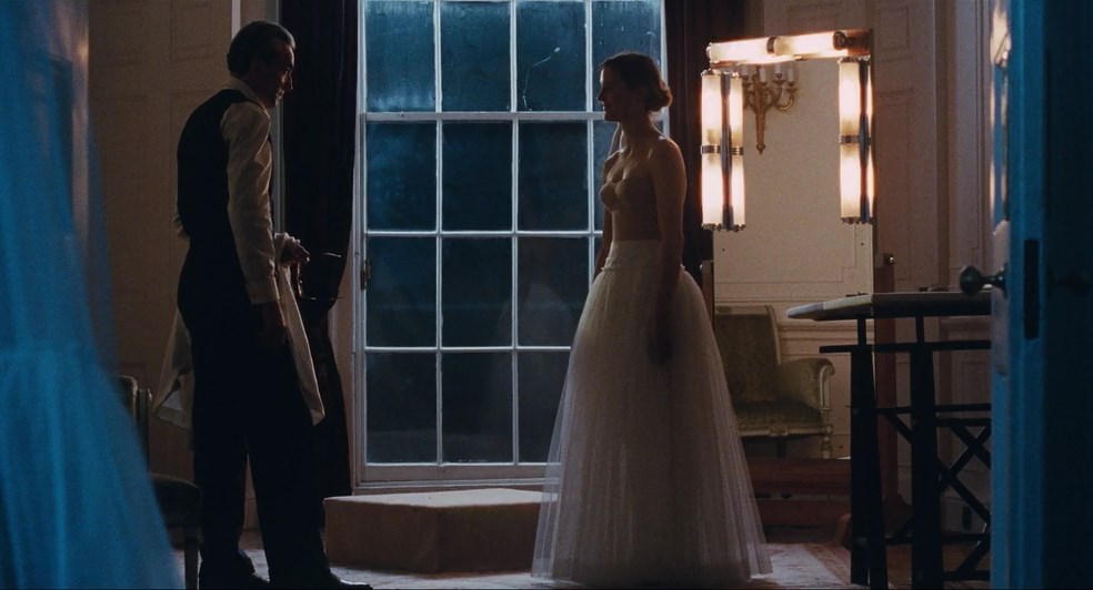 I miss you. I think about you all the time.
#PaulThomasAnderson

Phantom Thread (Paul Thomas Anderson, 2017).