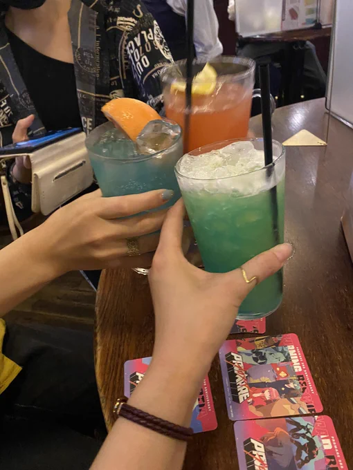 久々に名古屋で飲んだ👍👍👍めちゃクレフォ出た爆笑
まよこさん @rotounimayoko タグつけれん困 