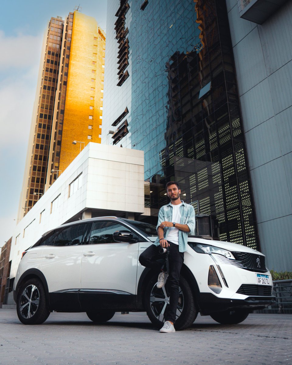 peugeotarg's tweet photo. Nuevo #3008Hybrid4: 4 veces más urbano, elegante, autónomo y sustentable. #MoveToElectric
📸 Luciano Bongiorno https://t.co/PeRMOb76fB
