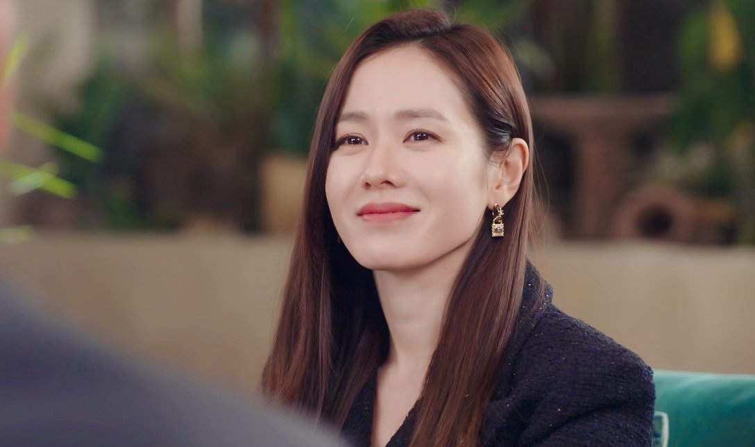 ً on Twitter "son yejin as yoon seri • crash landing on you ep. 16"