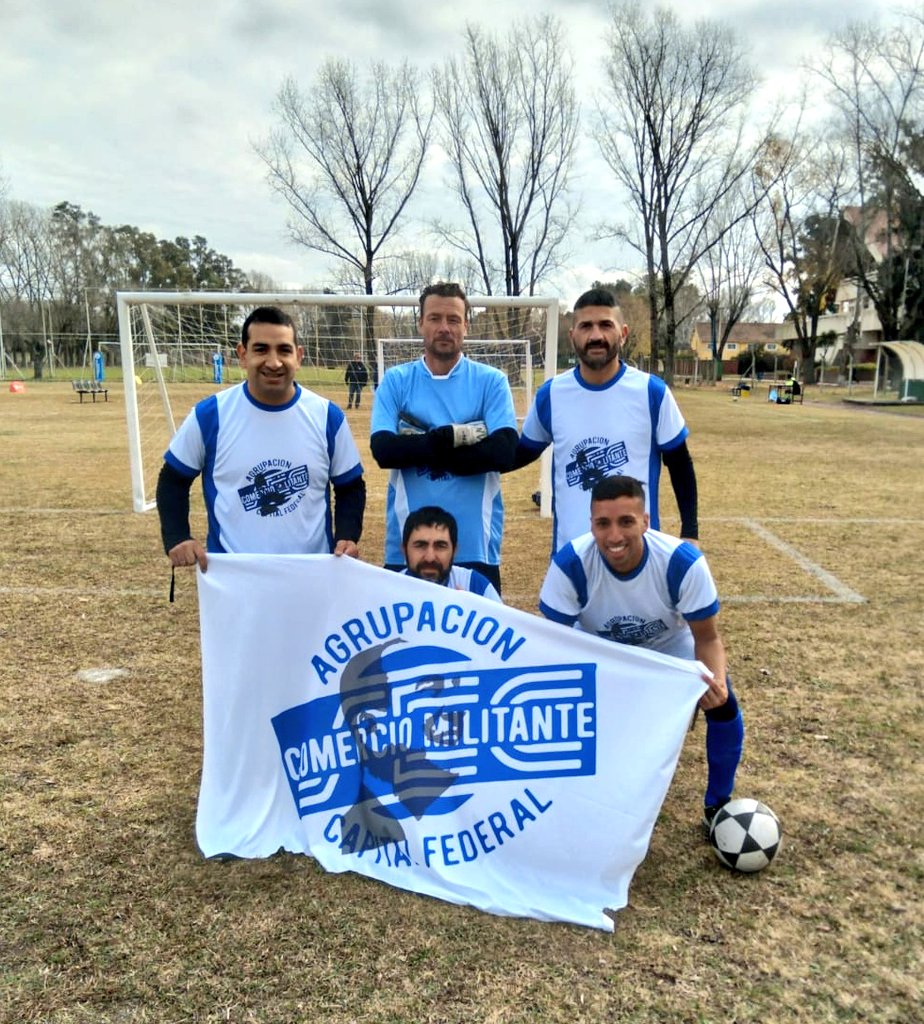 En el día de hoy, el equipo de futbol de nuestra agrupación, se presentó en el torneo de fútbol mercantil organizado por el Sindicato #SEC

#SoyComercio
#SoyAzul
#AgrupaciónComercioMilitante