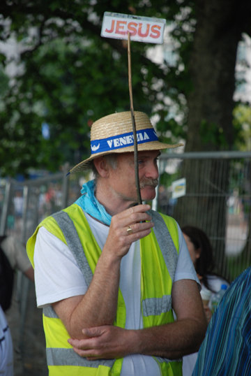jlmase's tweet photo. oh happy day.  Hyde Park,
                           London      
 
Speakers' Corner. https://t.co/MowVYhhHgF