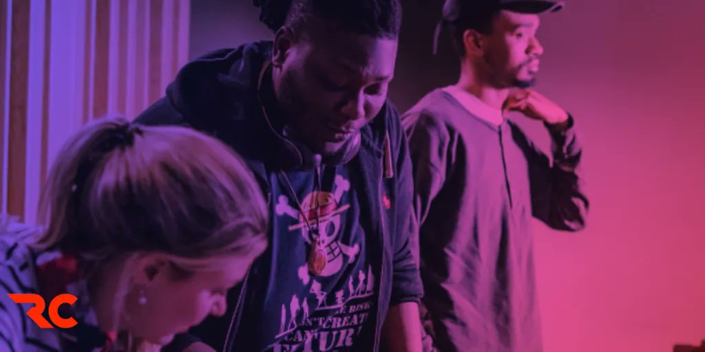 RRFConnection's tweet image. The #CreatorPro program was created by #RecordingConnection to give anyone with  drive, love, and talent to make a pro track of their own 🙌 This low-cost 10-week program will get you going in no time, all while forming valuable insider connections 🤩 

buff.ly/3oZsNGA