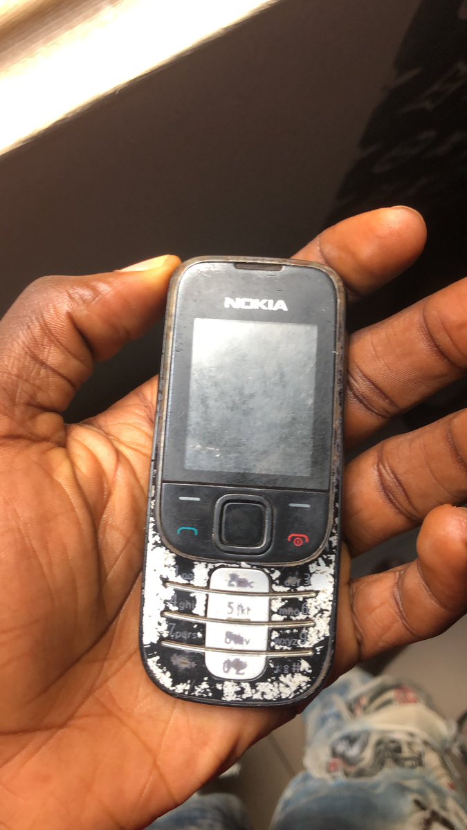 wiz_walexy17's tweet photo. My Historic Nokia C1 stopped working today after 8 years of serving me, Rest easy legend 🥲😒 https://t.co/GN4oyKfL2E