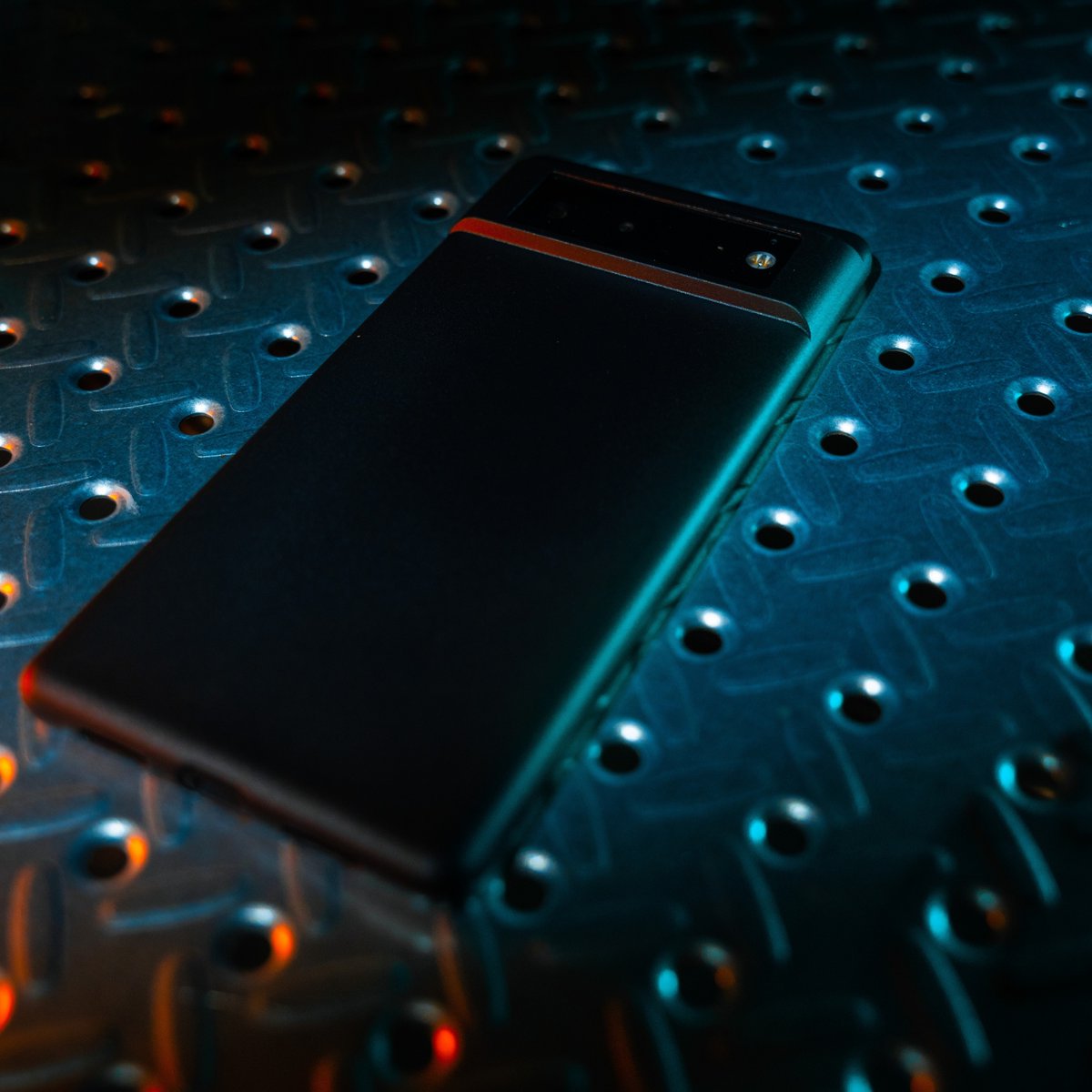 Let us know how you've been utilizing all the space in your pocket since getting a PHNX case! With enough pocket space, anything is possible!

Buy it here: l8r.it/NVSh

#phnx #thinphonecase #thincase #minimalistphonecase #samsung #galaxys22 #galaxys22case #samsungcase