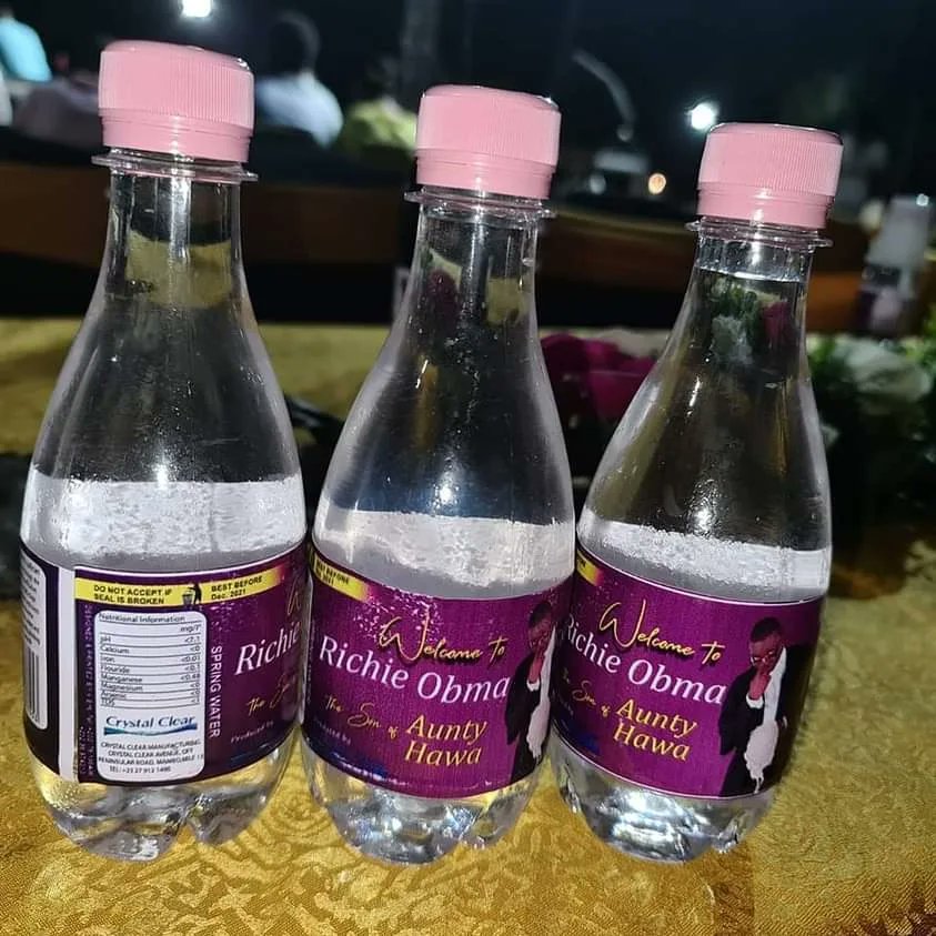 PIGroupSL's tweet photo. The #entertainment Industry in #SierraLeone is evolving for the better! #Creatives are helping to bring joy as we work daily to make our lives better. Crystal Clear Water personalised for #comedian Richie Obama 
#businesspartners #buylocal #quality #comedy #entertainment https://t.co/7ulRlsWo7k