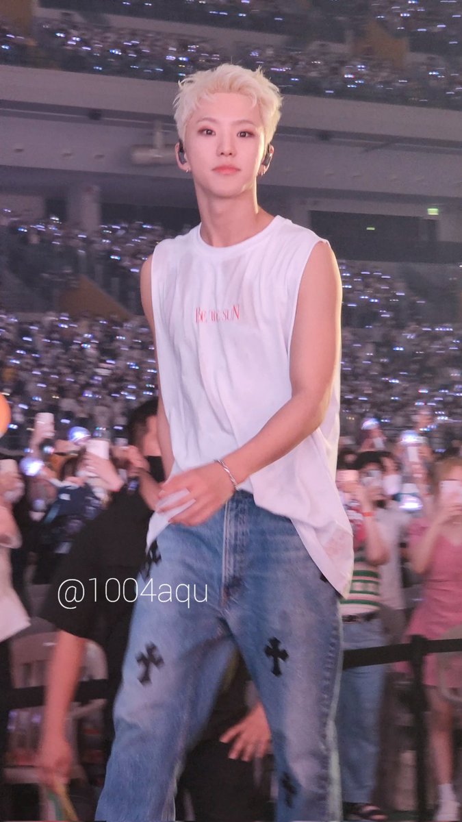 아쿠 tweet media