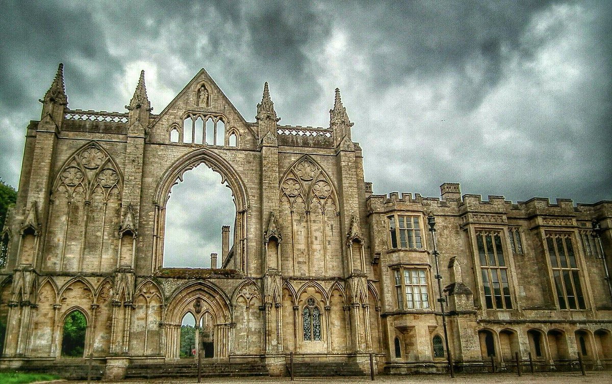 TrevorSummerson's tweet photo. Newstead Abbey former home of Poet Lord Byron https://t.co/wRAd0S2IzR