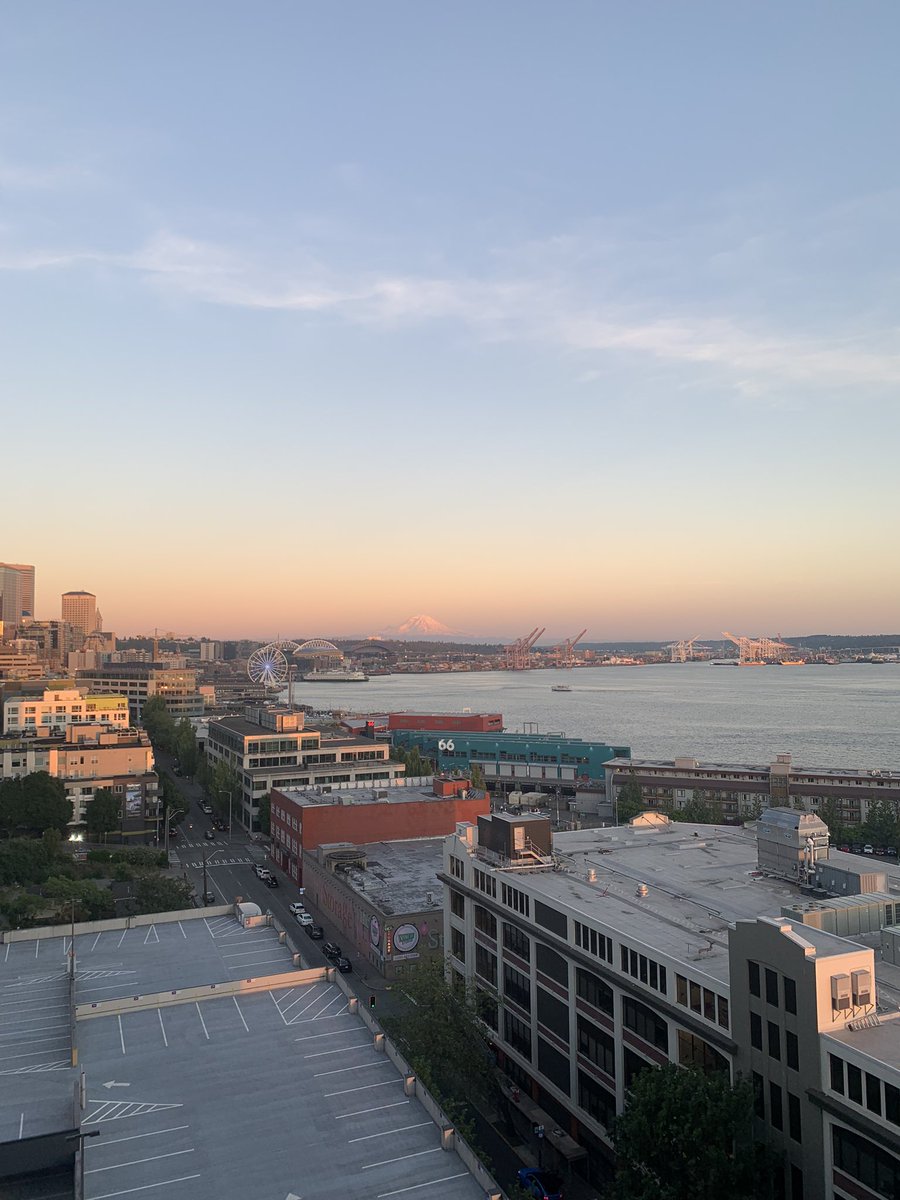 Goodbye Seattle! Thanks for all the memories @uw_radres 🙂 Onto the next chapter! #LAbound
