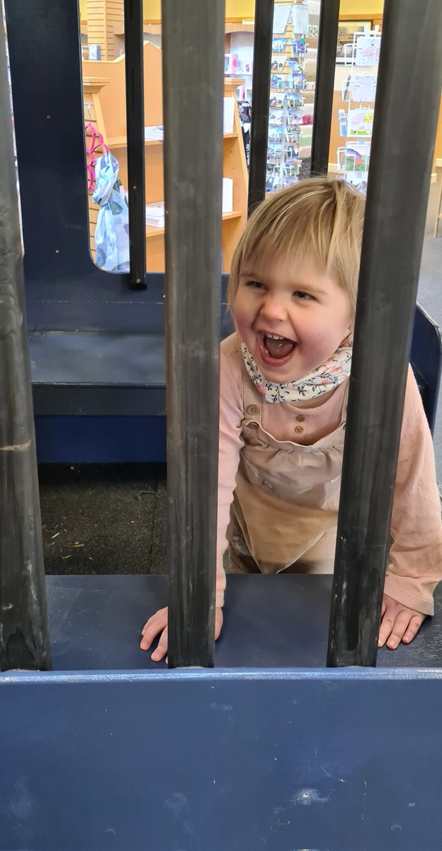 Dan Goad tweet media