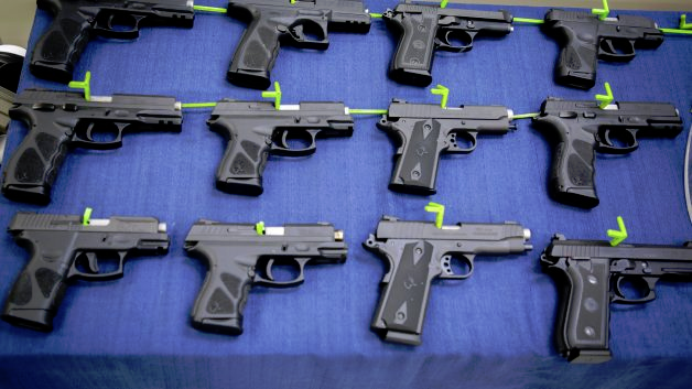 DefenseLrca's tweet photo. Empresas de armas, munições e esportes ao ar livre têm forte alta após decisão da Suprema Corte dos EUA
#TaurusArmas #TaurusUSA #JindalTaurus #tasa4 #TaurusJM #antifrágil #SegundaEmenda #Biden #restrições #EstadosUnidos #SupremaCorte
https://t.co/hkqU16fSCb https://t.co/sXgZ2EcqqA