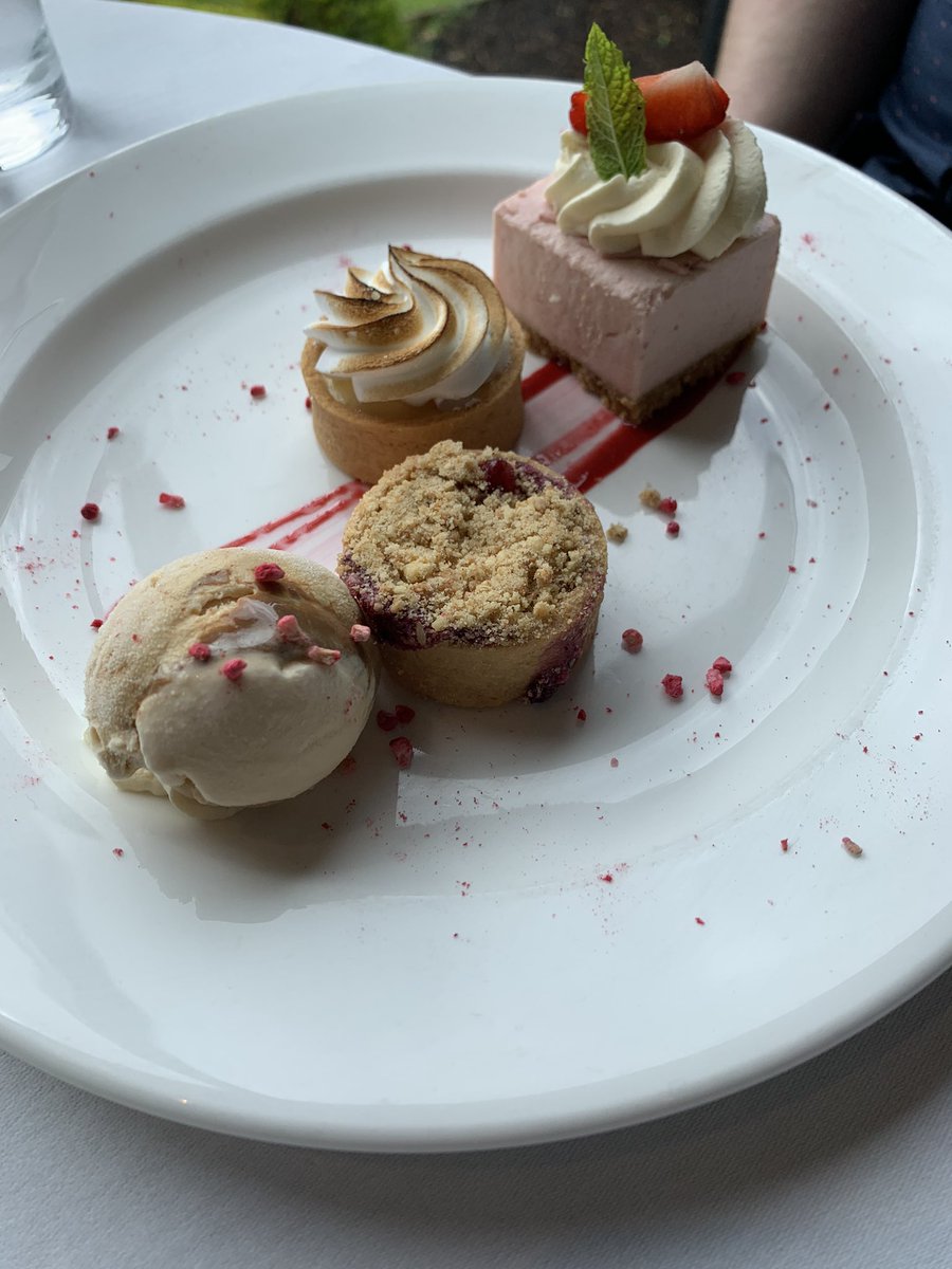 DaraghDoyle's tweet photo. The many tasks of a Wedding Planner, tasting menu today at the Lyrath Kilkenny, it’s been a 4 year journey and on the 3rd date for Stephen &amp; Eoin, role on 20th  August ❤️🏳️‍🌈 https://t.co/nusGfImn3q
