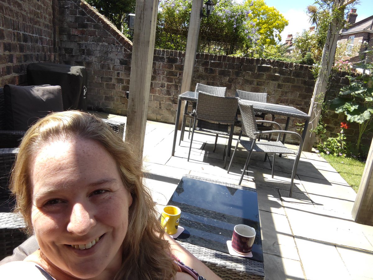 KarenYW_SEND's tweet image. Of all the things I thought about doing today, coffee and my book in the garden is something I actually did #WeekendSun #Wellbeing